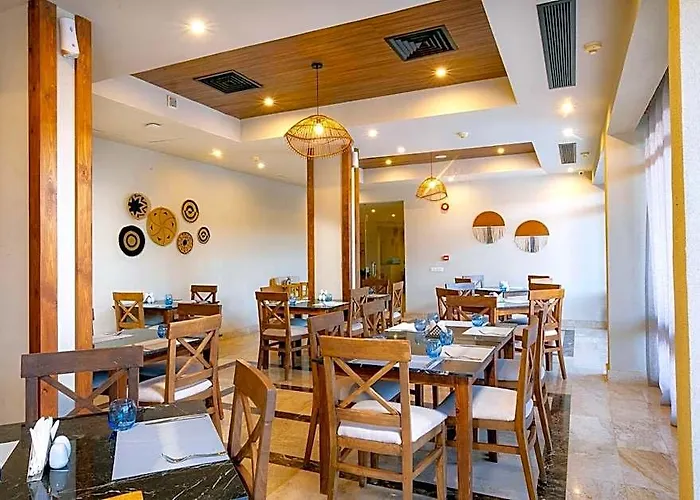Ajira Bay Marina 4*