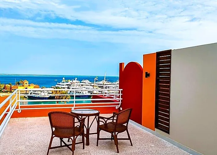 Ajira Bay Marina 4*