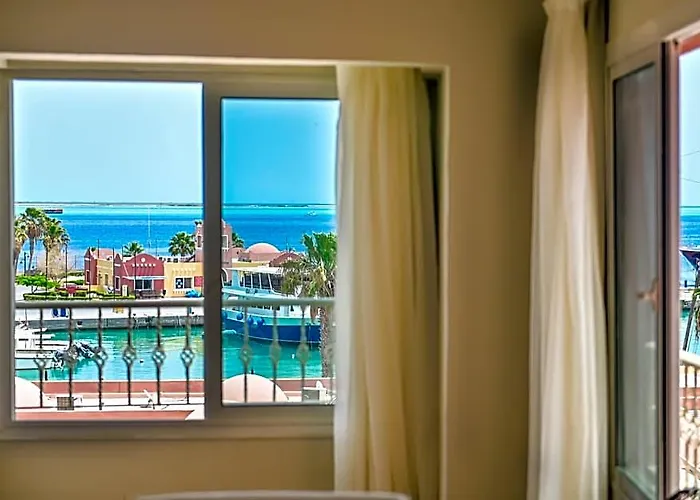 Hotel Ajira Bay Marina 4*
